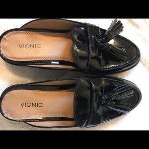 Vionic size 8 black patent